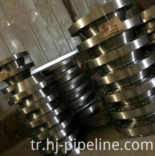 A105 WN flange